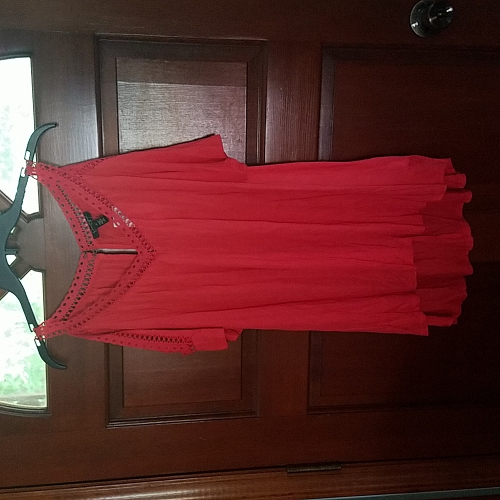 Jessica Simpson, Short Sleeve, Cold Shoulder, High/Low, Cayenne Blouse, Size XL